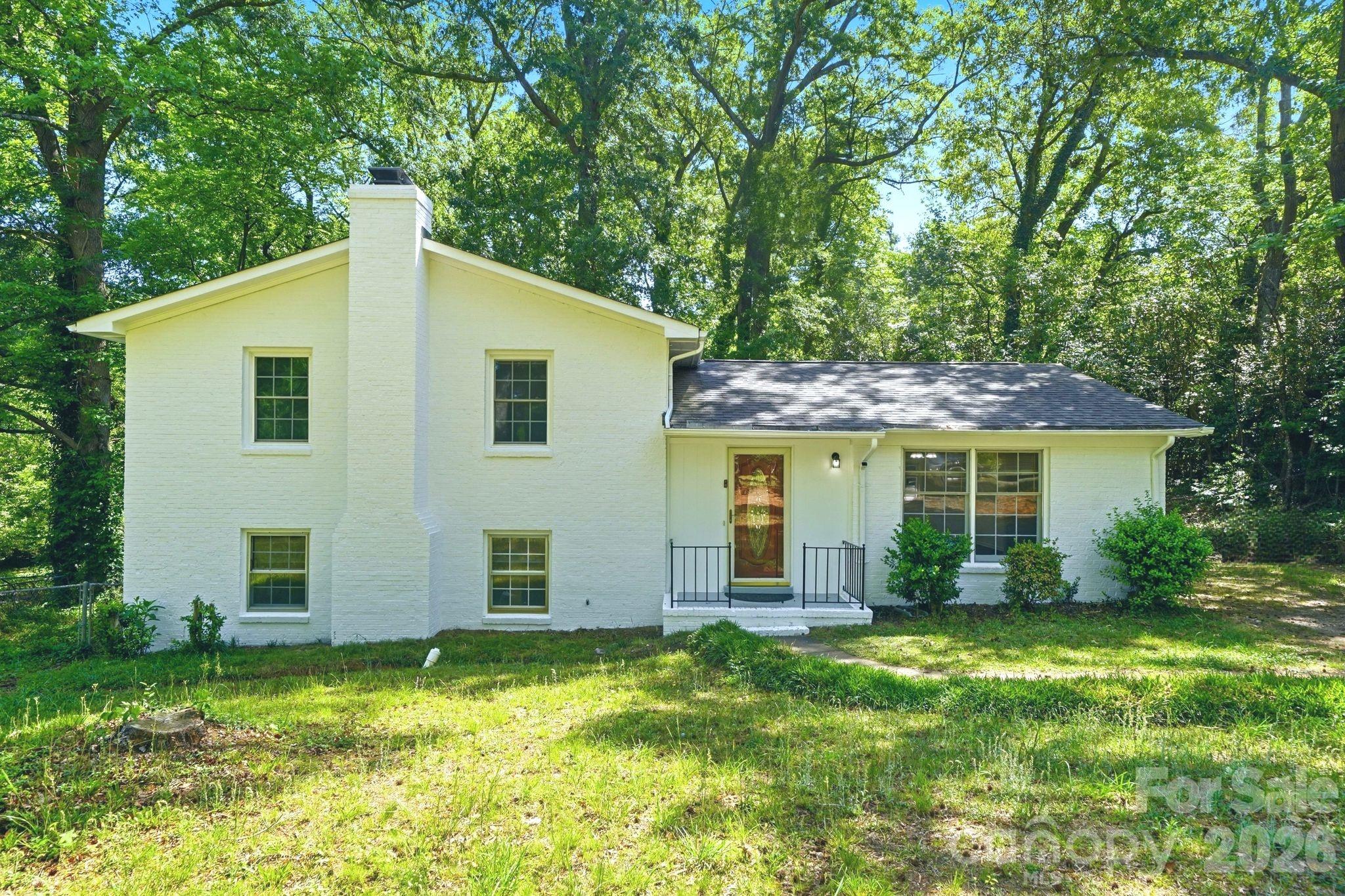 1412 Rama Road Charlotte, NC 28211 - Photo 1 of 26 Gallery Image 1