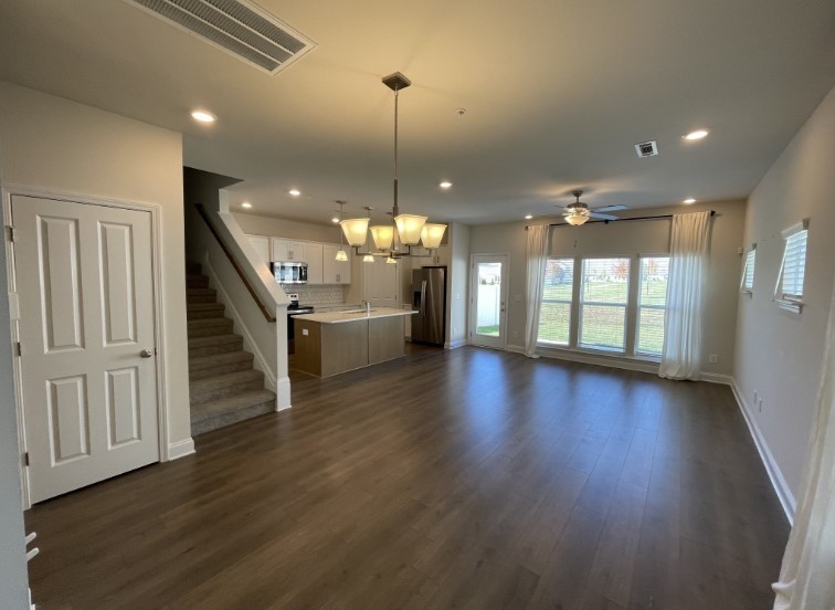 1005 June Wilde Ridge Spring Hill, TN 37174 - Photo 3 of 14