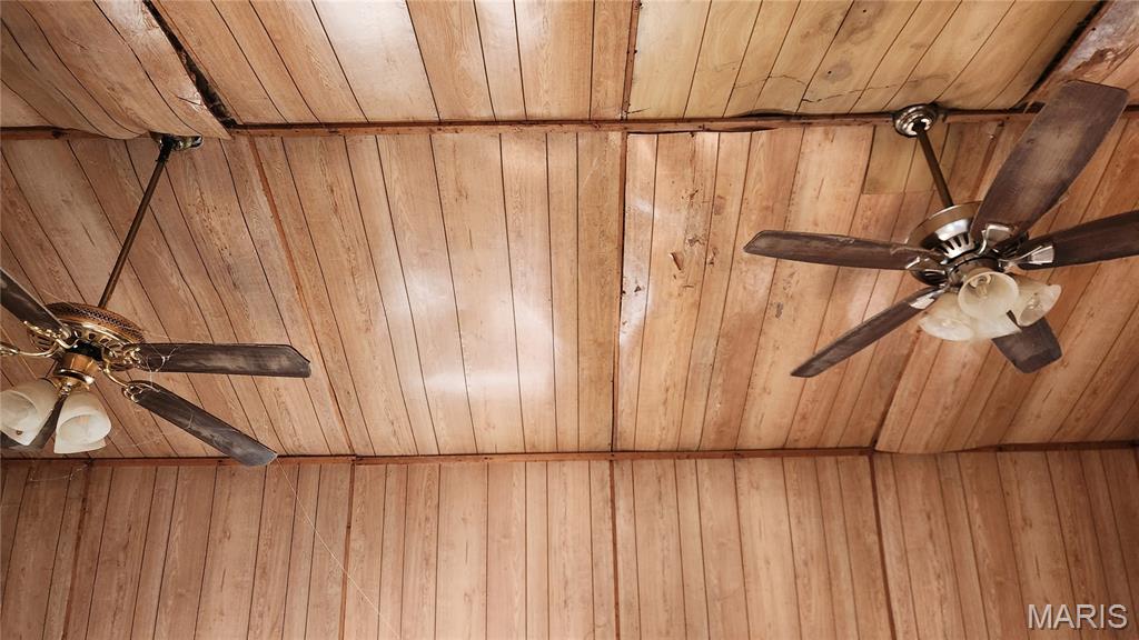 585 Private Lane Salem, MO 65560 - Photo 14 of 21