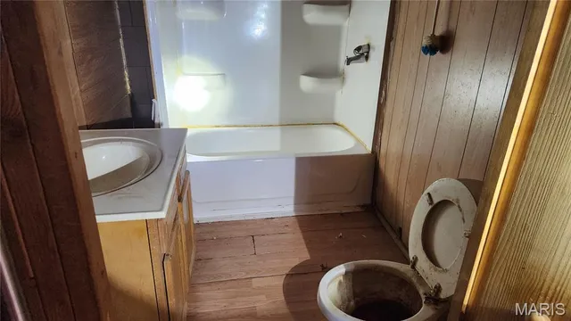 $59,500 | 585 Private Lane, Salem, MO 65560