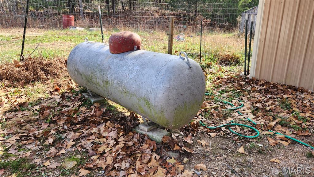 585 Private Lane Salem, MO 65560 - Photo 20 of 21