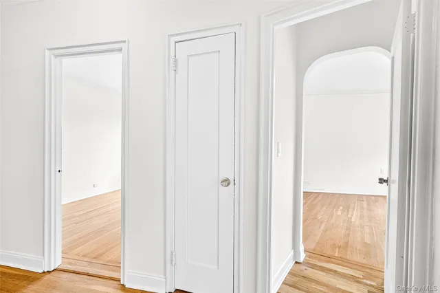 $359,000 | 190 East Mosholu Parkway South, Unit 3C | Bedford Park