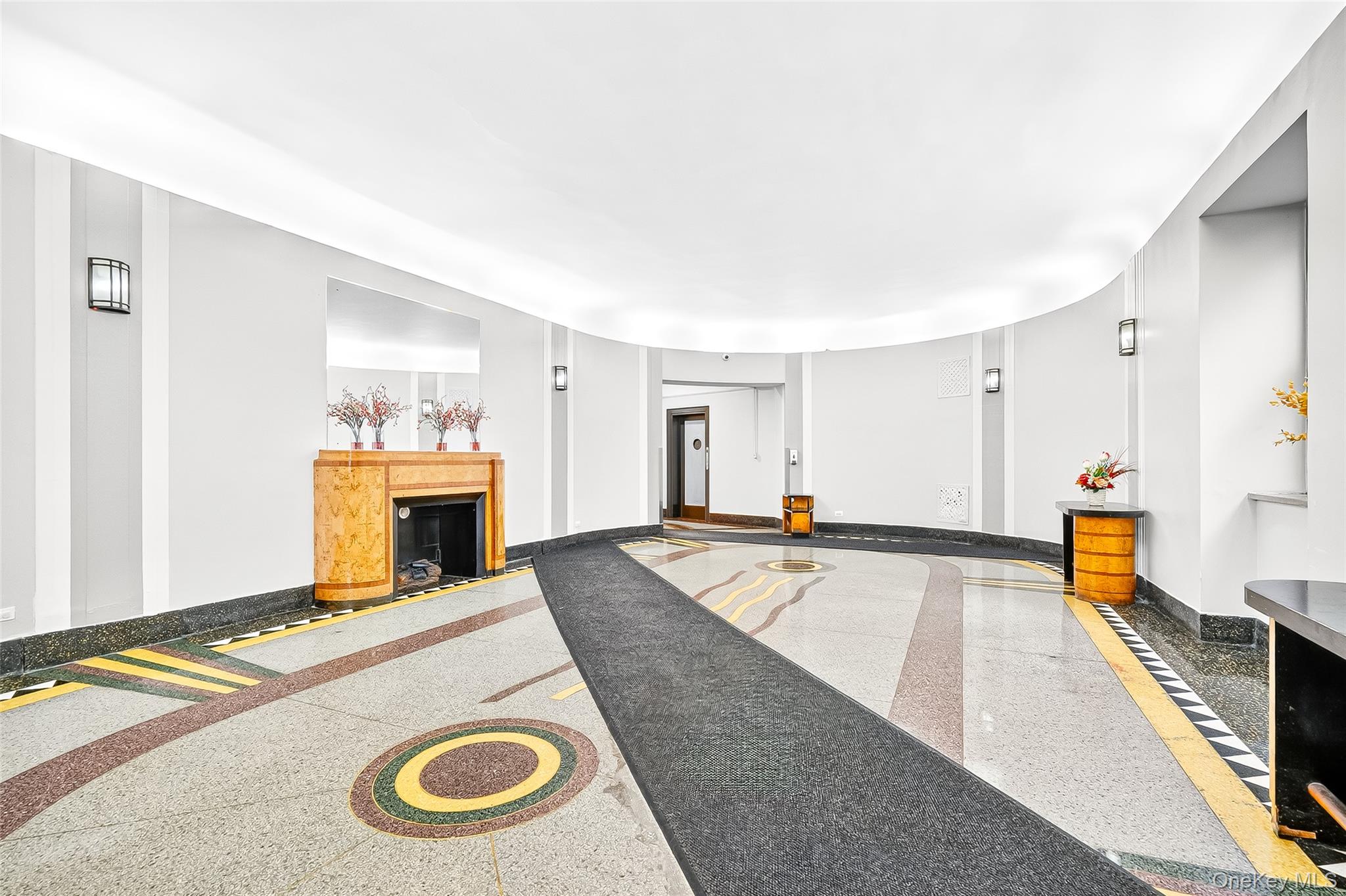 190 East Mosholu Parkway South, Unit 3C Bronx, NY 10458 - Photo 6 of 50 View of community lobby