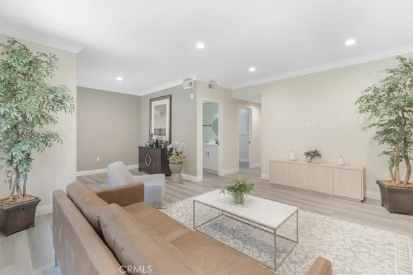 $5,200 | 571 Lincoln Avenue, Pasadena, CA 91103