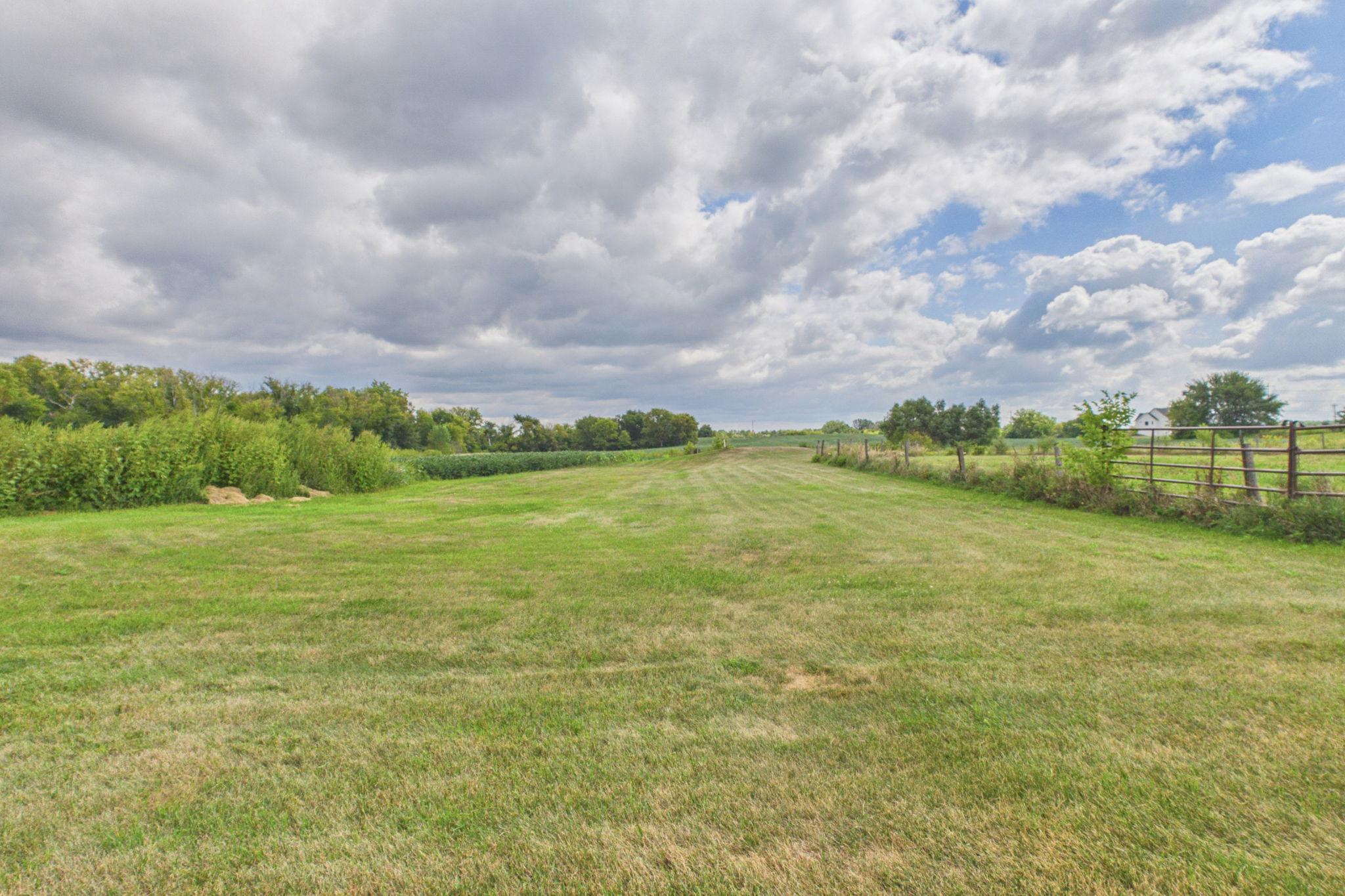 9810 Bechtold Road Corcoran, MN 55374 - Photo 27 of 28 Gallery Image 27