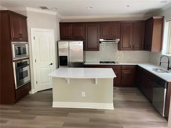 $2,950 | 4526 Merle Drive, Austin, TX 78745