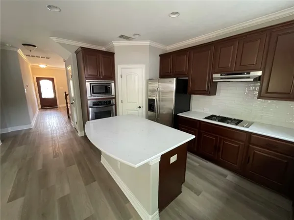 $2,950 | 4526 Merle Drive, Austin, TX 78745