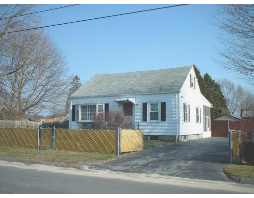 5 Brae Road Fairhaven, MA 02719 - Photo 1 of 8 Gallery Image 1