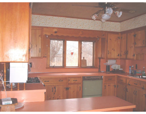 5 Brae Road Fairhaven, MA 02719 - Photo 4 of 8 Gallery Image 4
