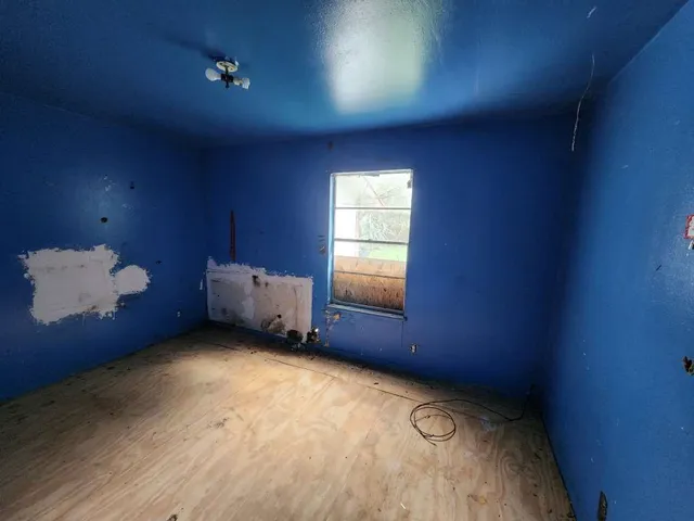 $135,799 | 709 Avenue F, Sinton, TX 78387