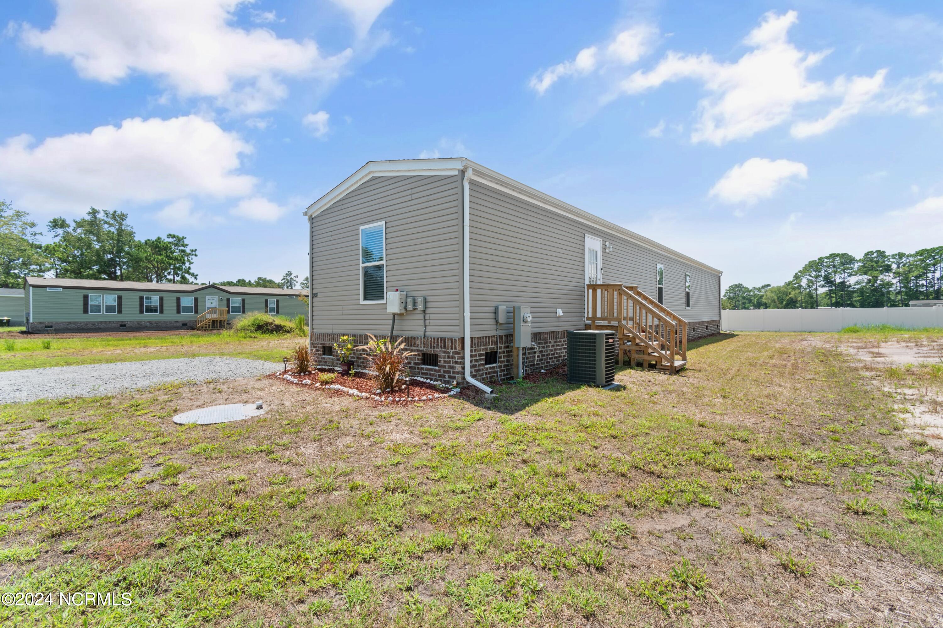 930 Pineclair Drive Southwest Calabash, NC 28467 - Photo 3 of 24 930 Pineclair