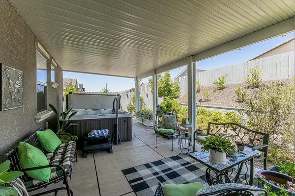 $670,000 | 19732 Desert Willow Lane, Friant, CA 93626