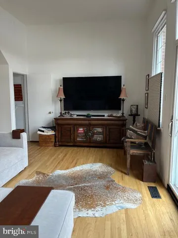 $3,200 | 5412 Midship Court, Burke, VA 22015