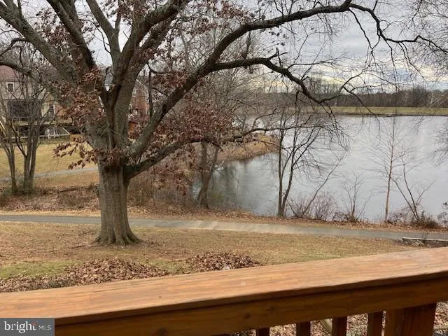 $3,200 | 5412 Midship Court, Burke, VA 22015