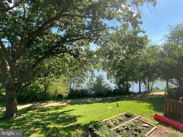 $3,200 | 5412 Midship Court, Burke, VA 22015