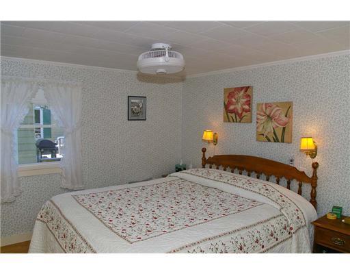 950 Main Road Islesboro, ME 04848 - Photo 9 of 17 Master Bedroom.