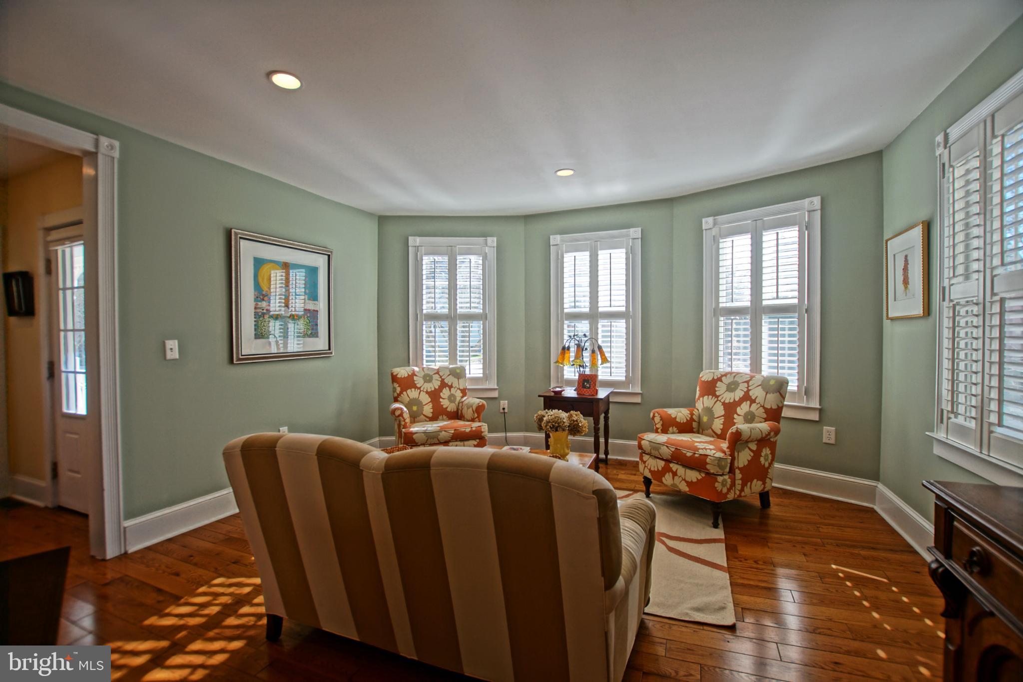 119 Dewey Avenue Lewes, DE 19958 - Photo 41 of 54 Bright and inviting sunlit sitting area.