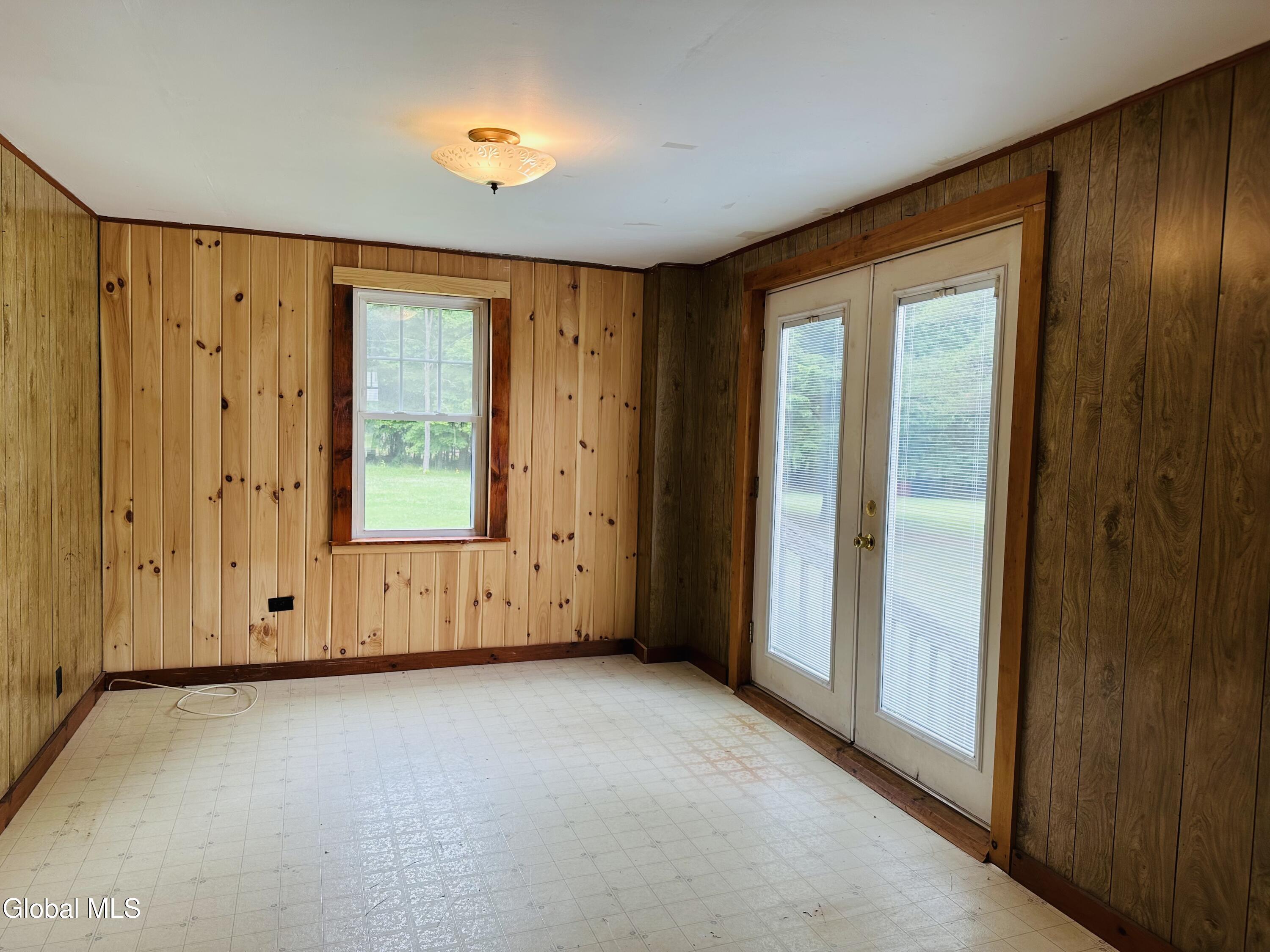 3160 Plank Road Moriah, NY 12956 - Photo 10 of 17 IMG_3293