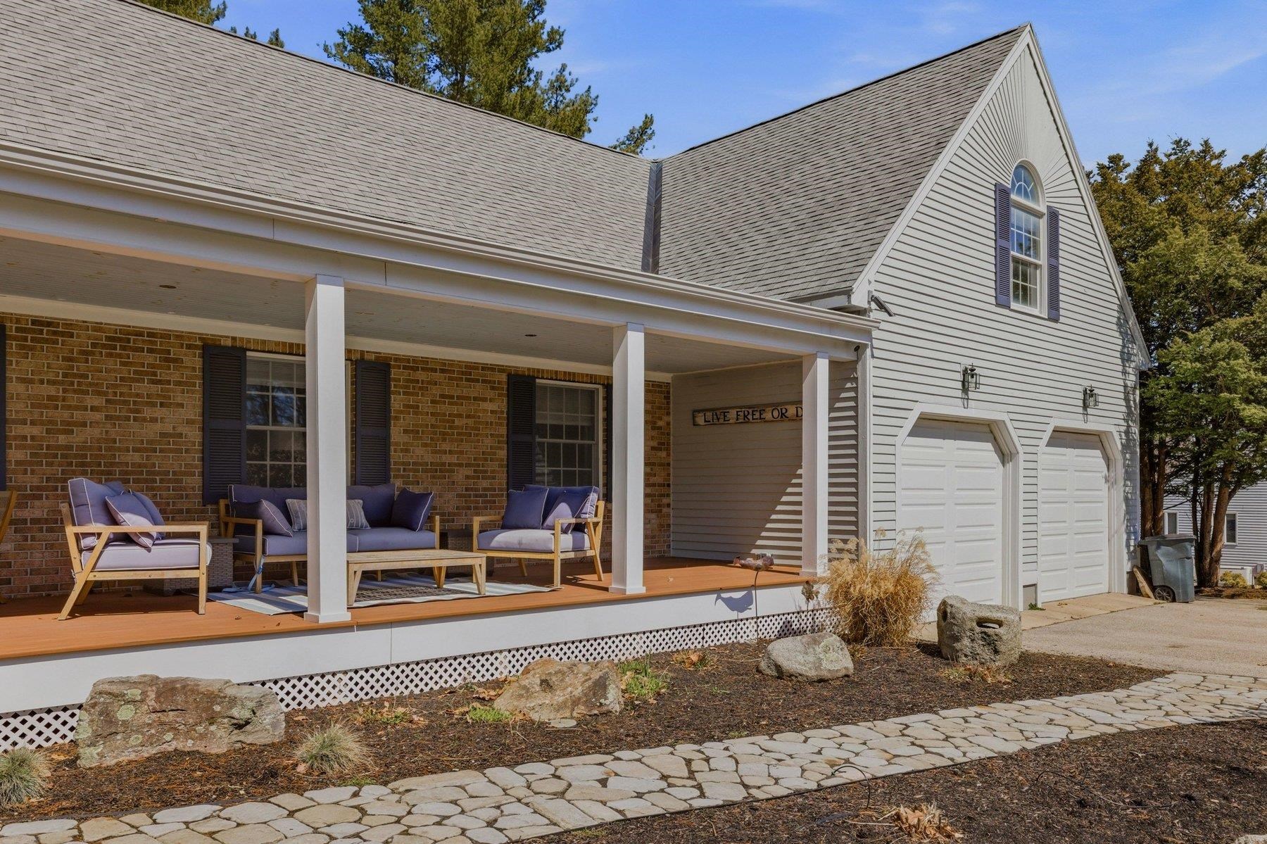 16 Isaac Lucas Circle Dover, NH 03820 - Photo 2 of 60