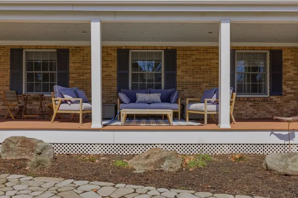 $1,299,999 | 16 Isaac Lucas Circle, Dover, NH 03820