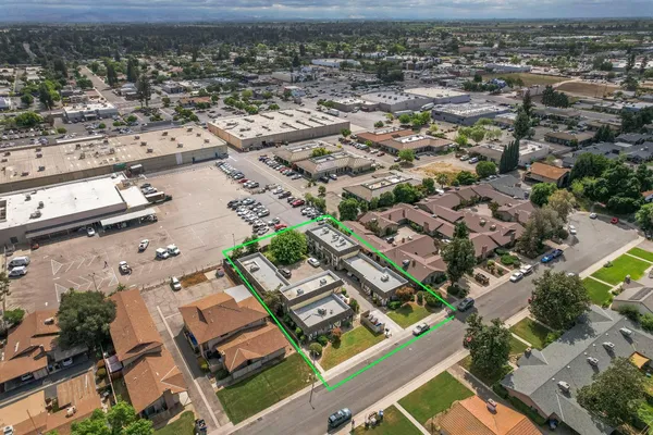 $800,000 | 2440 South Sallee Street, Visalia, CA 93277