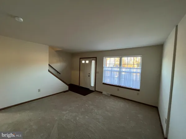 $1,695 | 1004 Rebecca Street, Carlisle, PA 17013