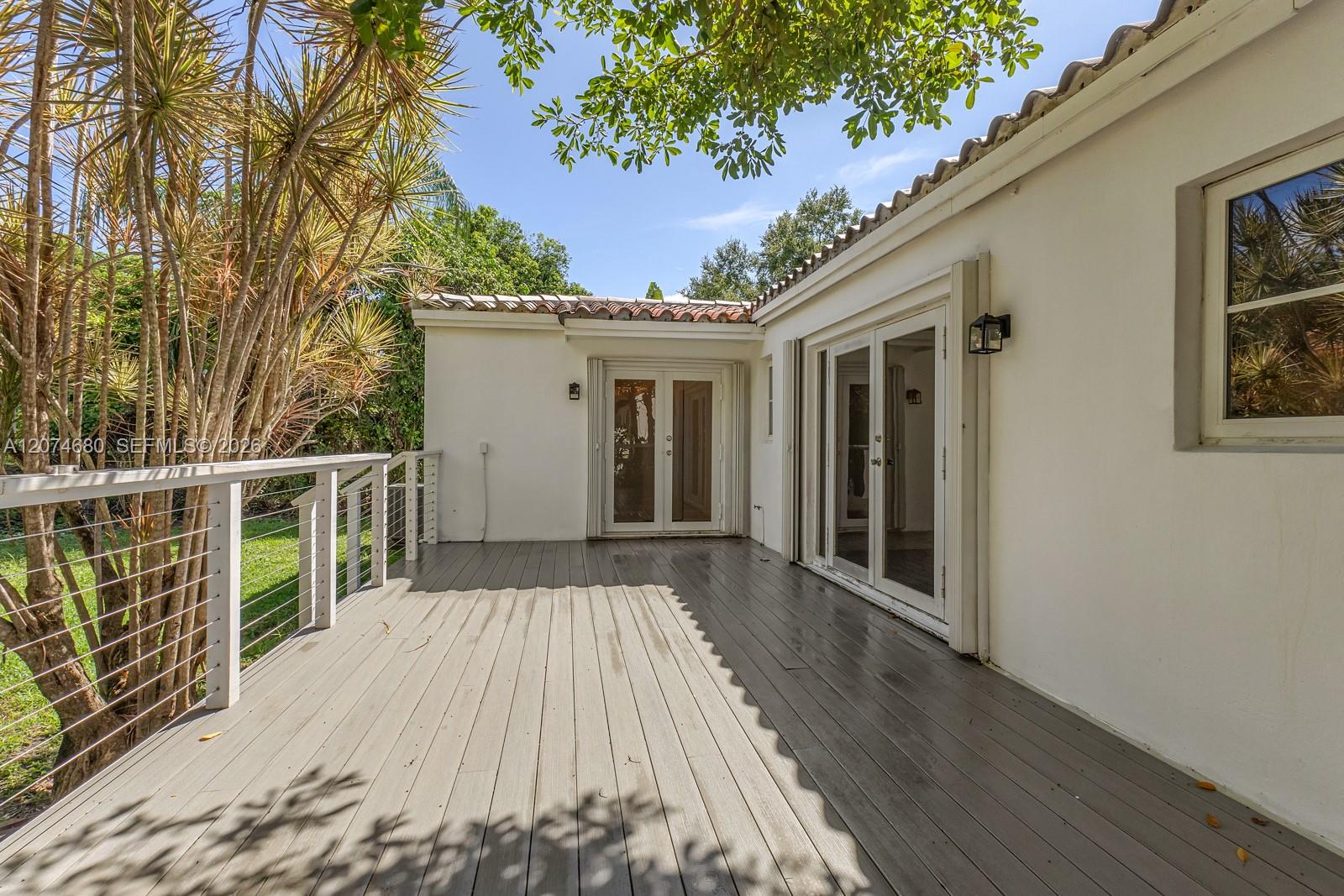 447 Blue Road Coral Gables, FL 33146 - Photo 21 of 30 Gallery Image 21