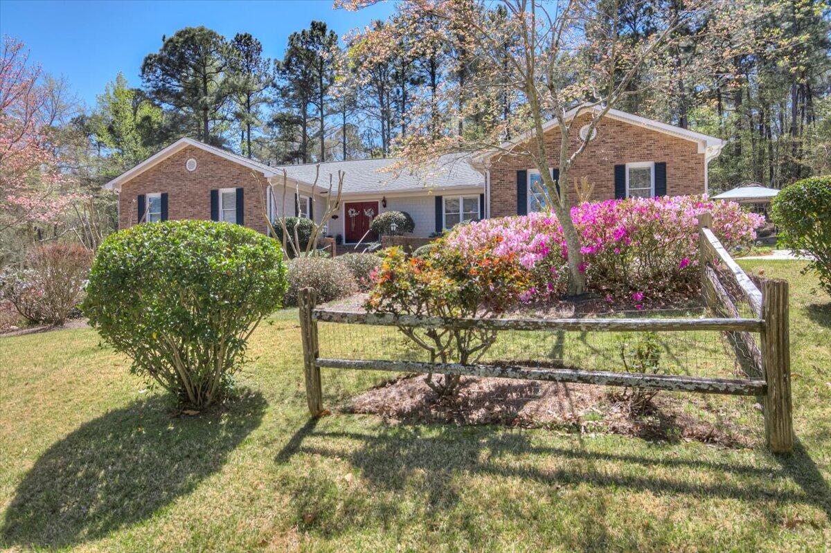 119 Englewood Road Aiken, SC 29803 - Photo 2 of 46 Gallery Image 2