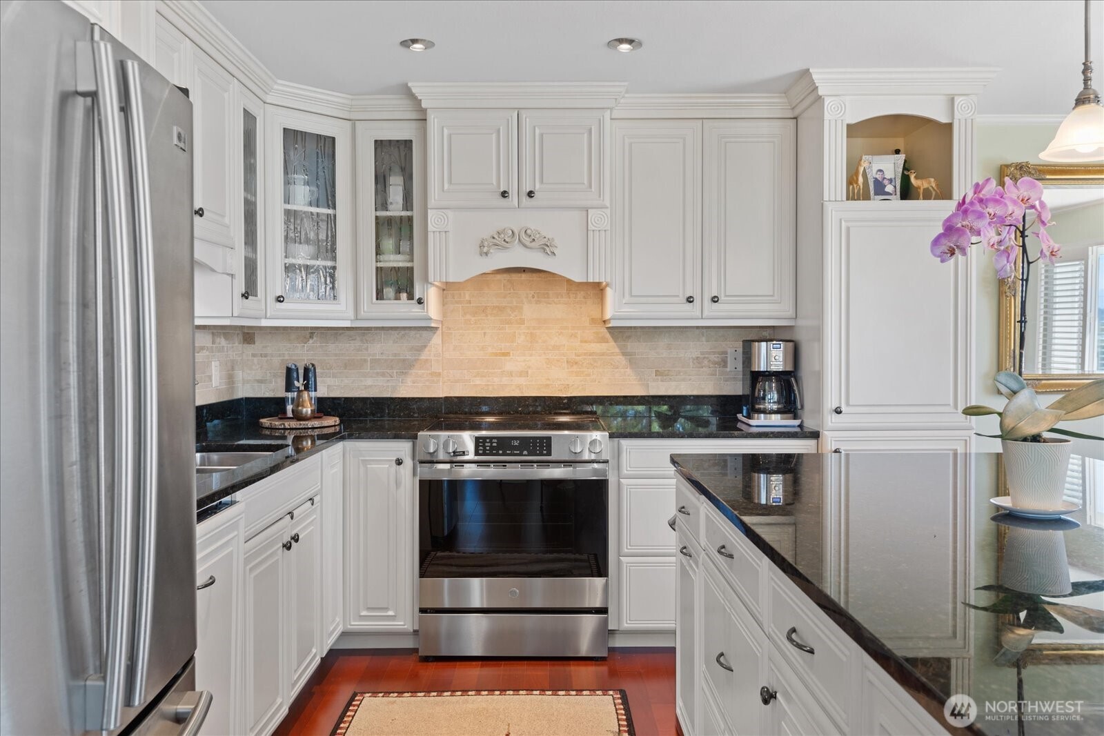 300 2nd Avenue North, Unit 2H Edmonds, WA 98020 - Photo 12 of 39