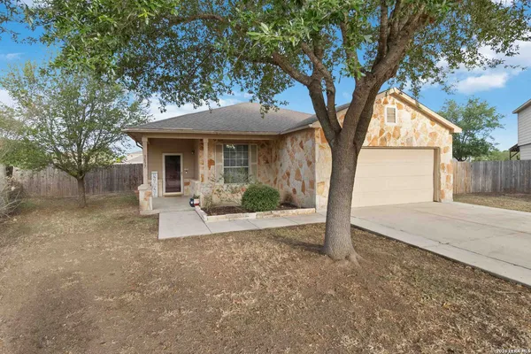 $1,900 | 3637 Double Diamond, Schertz, TX 78154