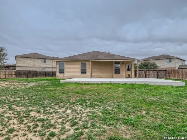 $1,900 | 3637 Double Diamond, Schertz, TX 78154