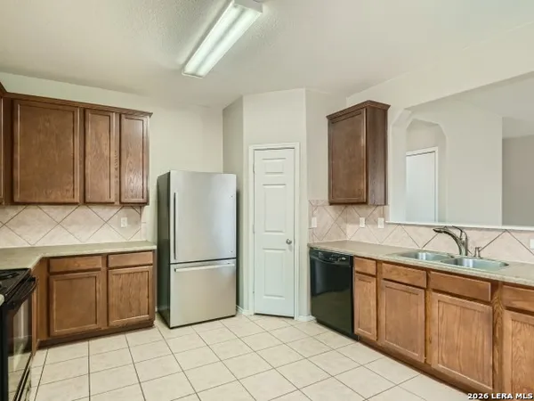 $1,900 | 3637 Double Diamond, Schertz, TX 78154