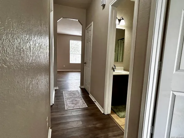 $1,900 | 3637 Double Diamond, Schertz, TX 78154