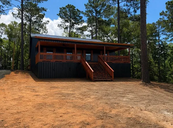$550,000 | 15 Fm 83, Bronson, TX 75930