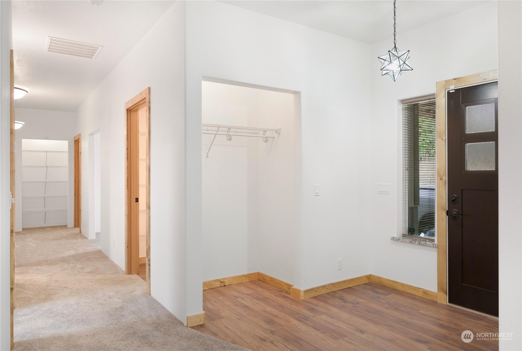 980 Rowe Road Camano Island, WA 98282 - Photo 11 of 37 Gallery Image 11