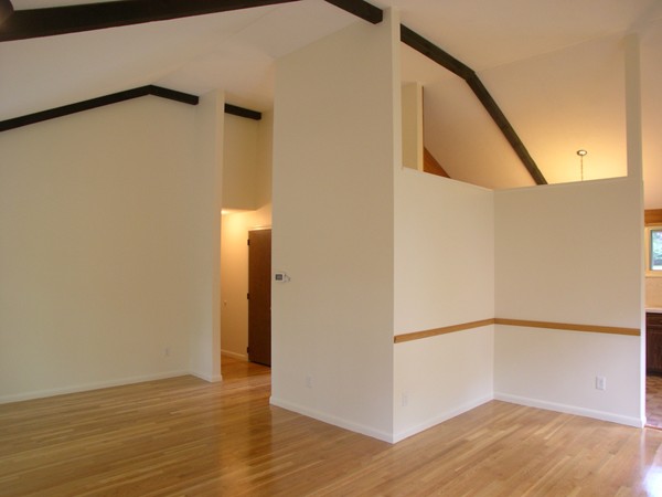 11 Foothill Road Framingham, MA 01702 - Photo 3 of 27 Gallery Image 3