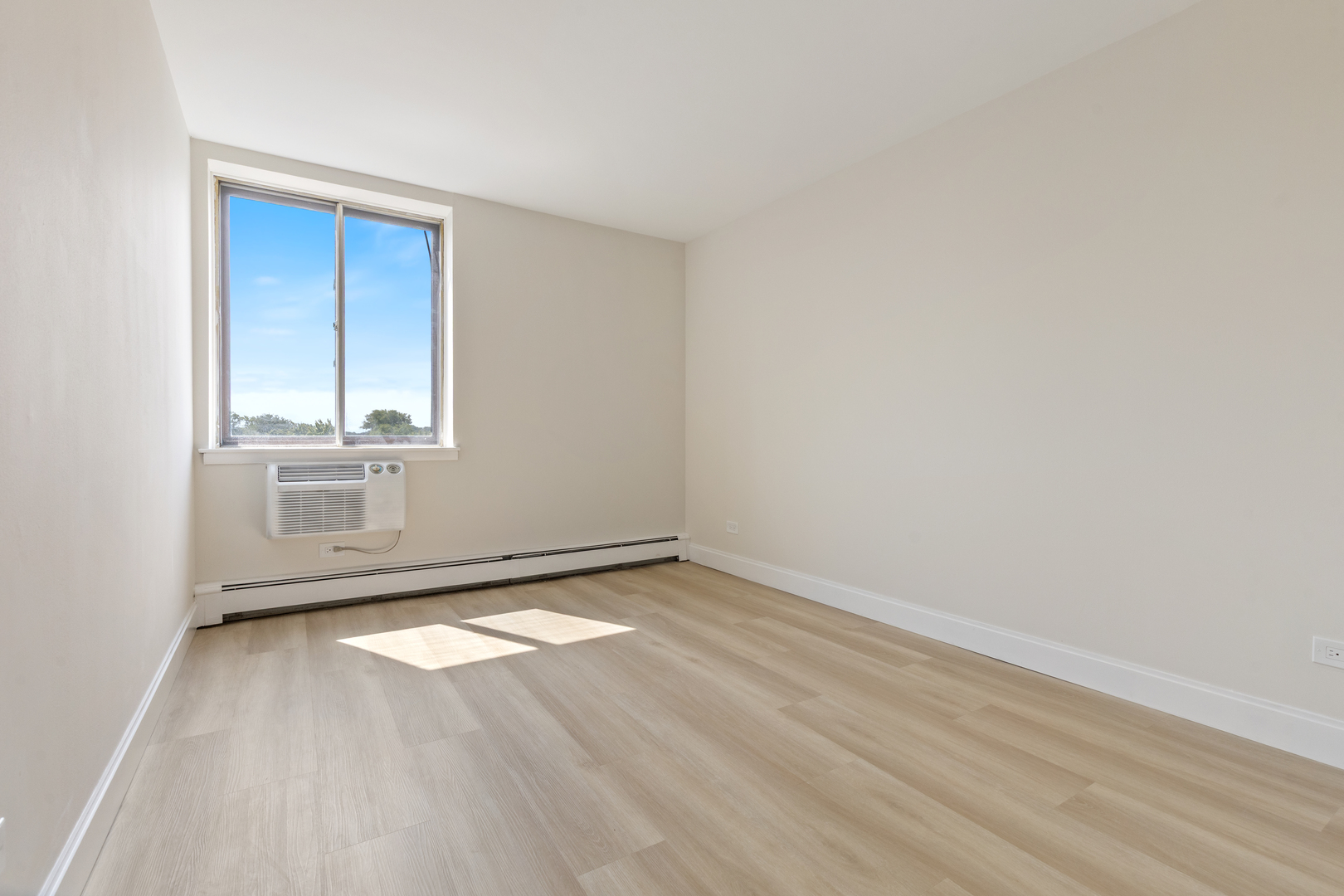 9720 South Pulaski Road, Unit 502 Oak Lawn, IL 60453 - Photo 17 of 20 Gallery Image 17
