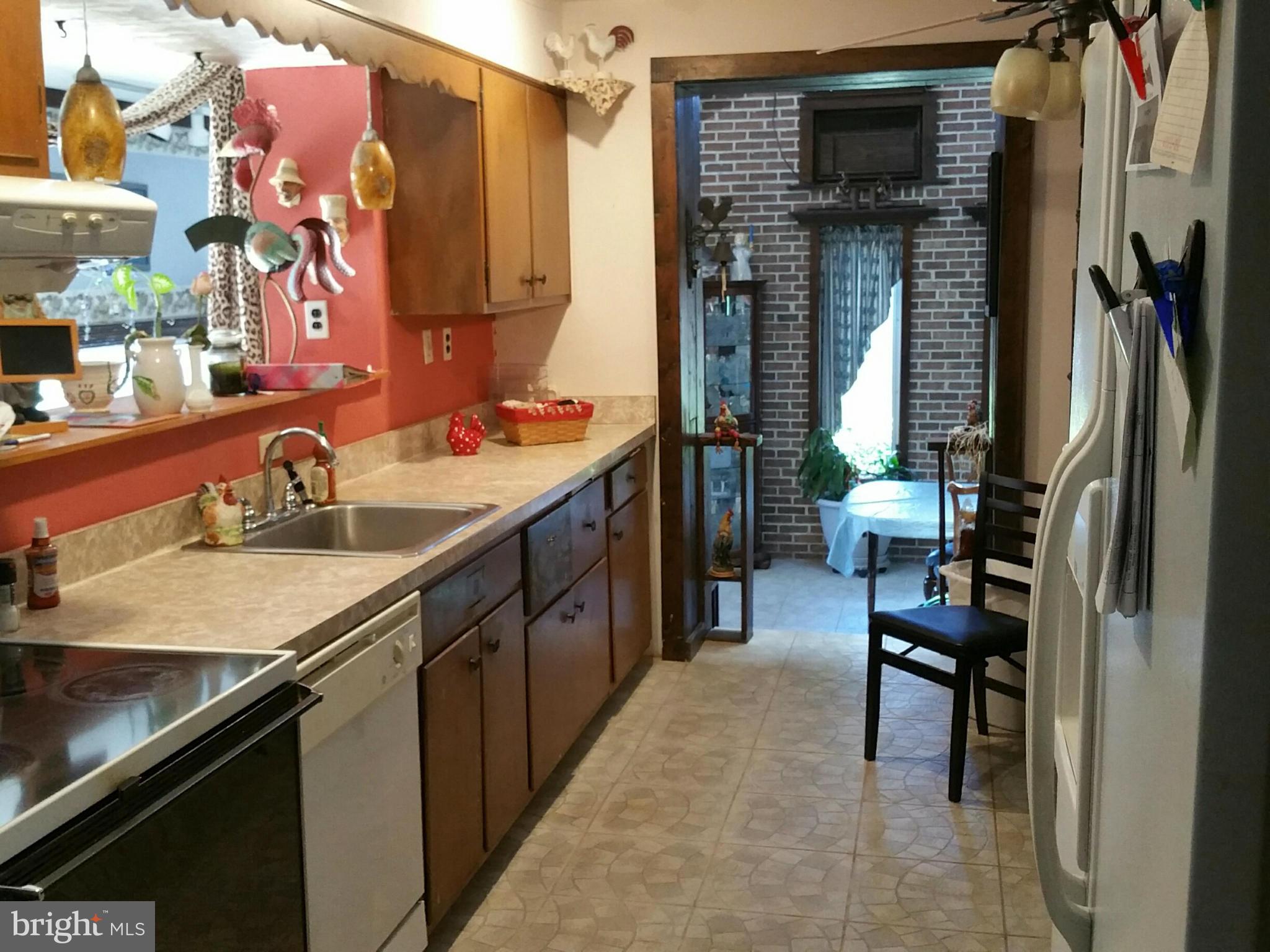 8503 Philadelphia Road Baltimore, MD 21237 - Photo 16 of 30 Kitchen
