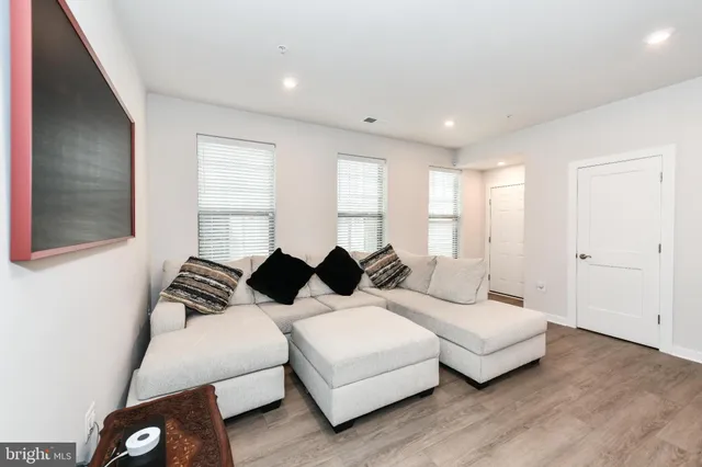 $455,000 | 504 Tassita Lane, Manassas Park, VA 20111