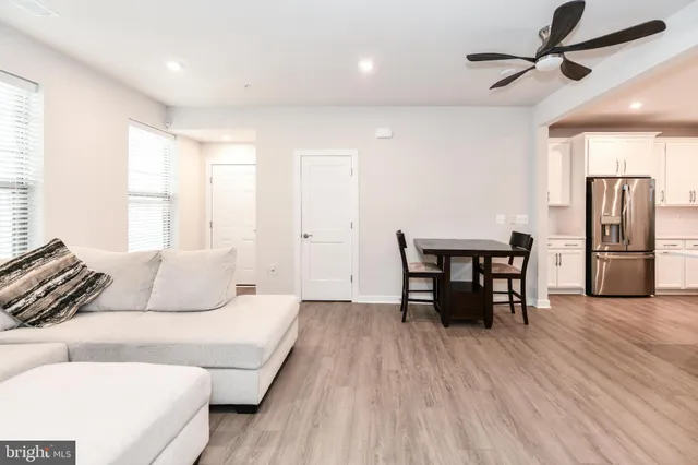 $455,000 | 504 Tassita Lane, Manassas Park, VA 20111