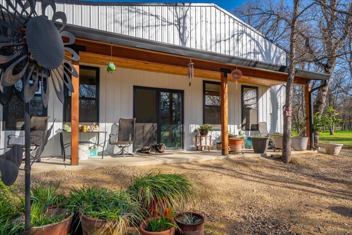 15525 Bowman Road Red Bluff, CA 96080 - Photo 23 of 148 ADU - outdoor living