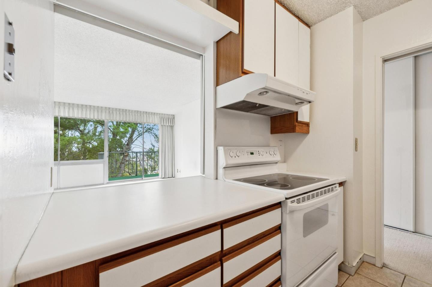 300 Davey Glen Road, Unit 3601 Belmont, CA 94002 - Photo 13 of 28