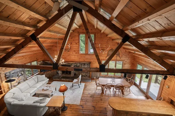 $899,000 | 830 Old Schoolhouse Road, Newbury, VT 05069