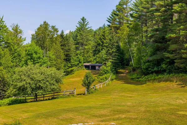 $899,000 | 830 Old Schoolhouse Road, Newbury, VT 05069