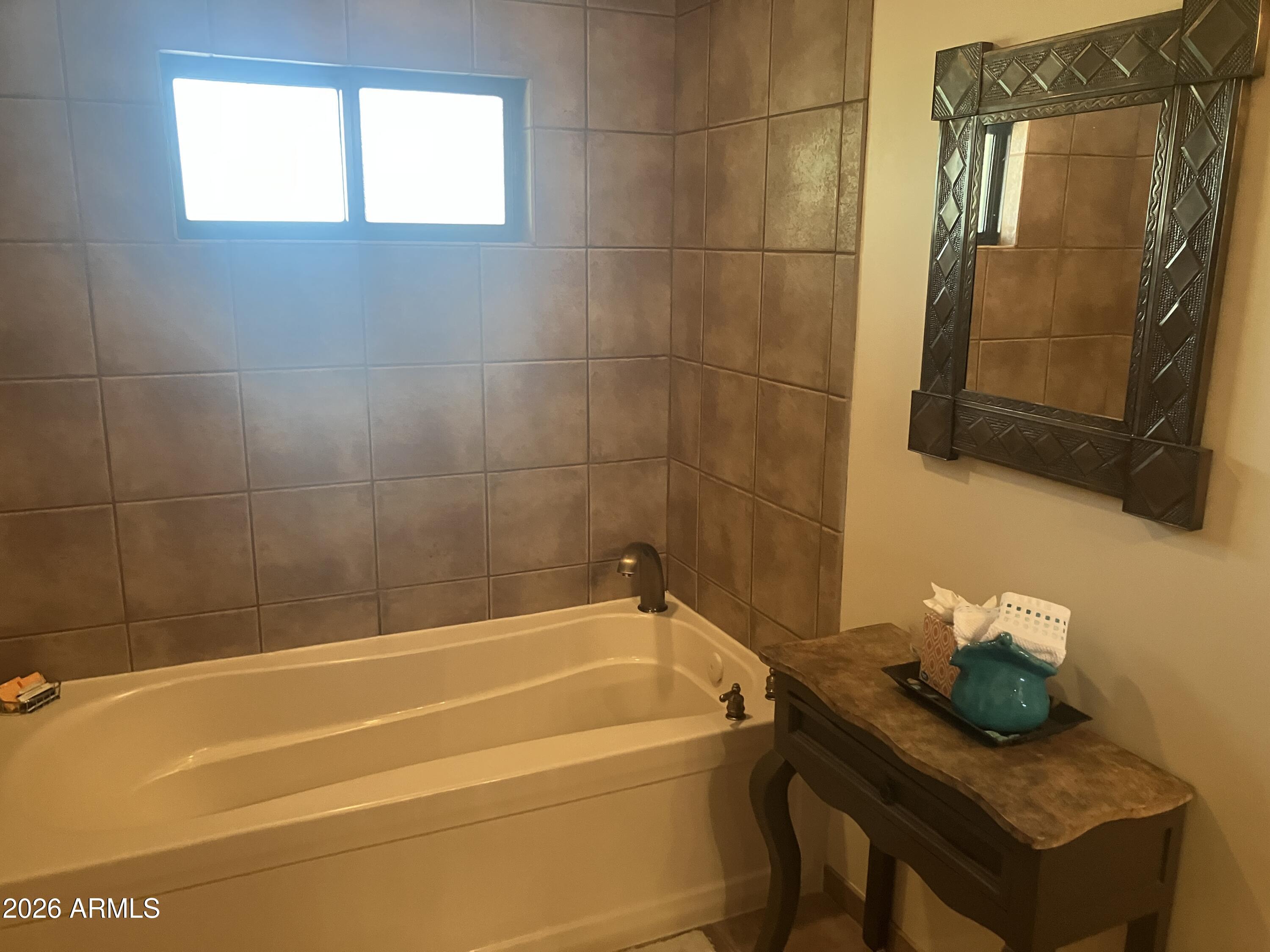 36601 North Mule Train Road, Unit 15A Carefree, AZ 85377 - Photo 28 of 31 Junior Bathroom