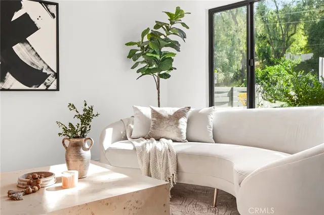 $1,825,000 | 4016 Old Topanga Canyon Road, Calabasas, CA 91302