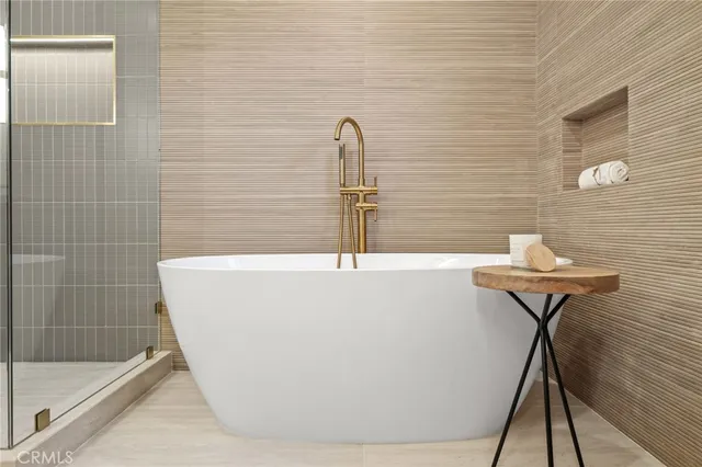 $1,825,000 | 4016 Old Topanga Canyon Road, Calabasas, CA 91302