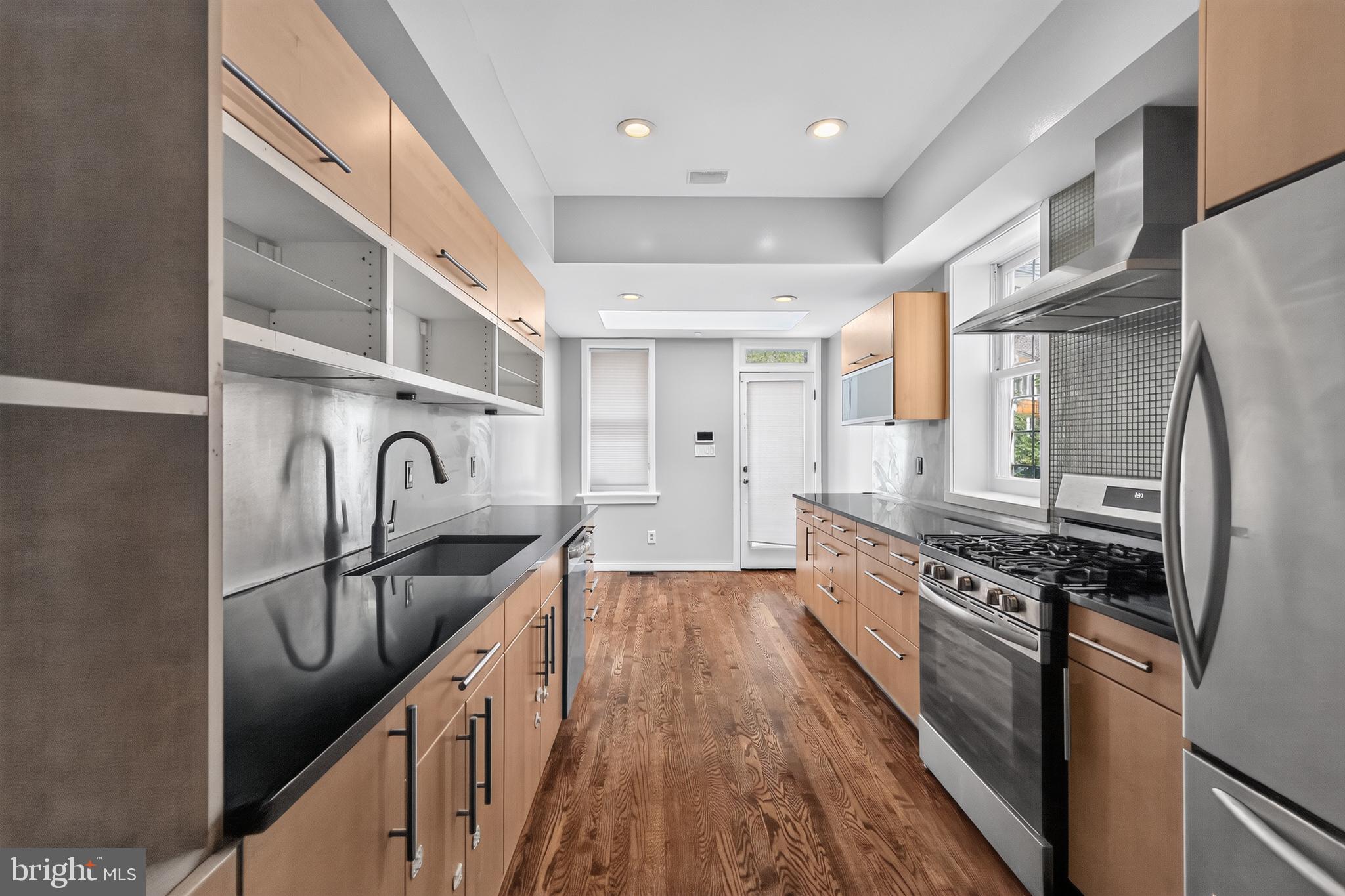 1819 Riggs Place Northwest Washington, DC 20009 - Photo 15 of 55 Gallery Image 15
