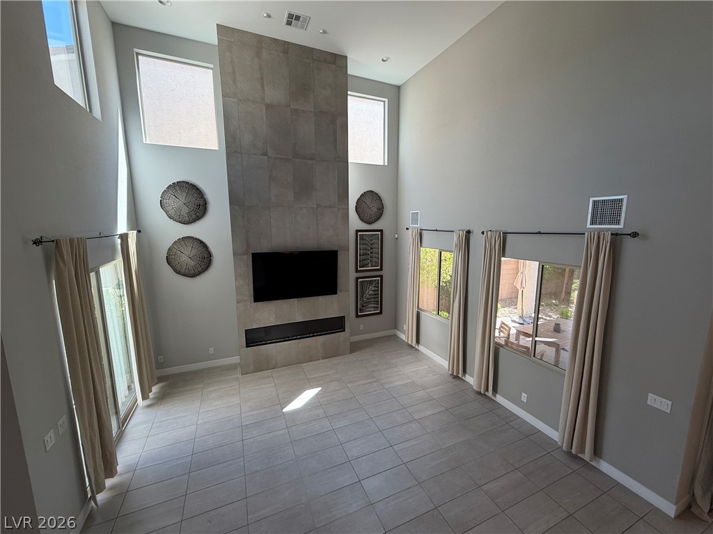 7 Rancho Maria Street Las Vegas, NV 89148 - Photo 2 of 27