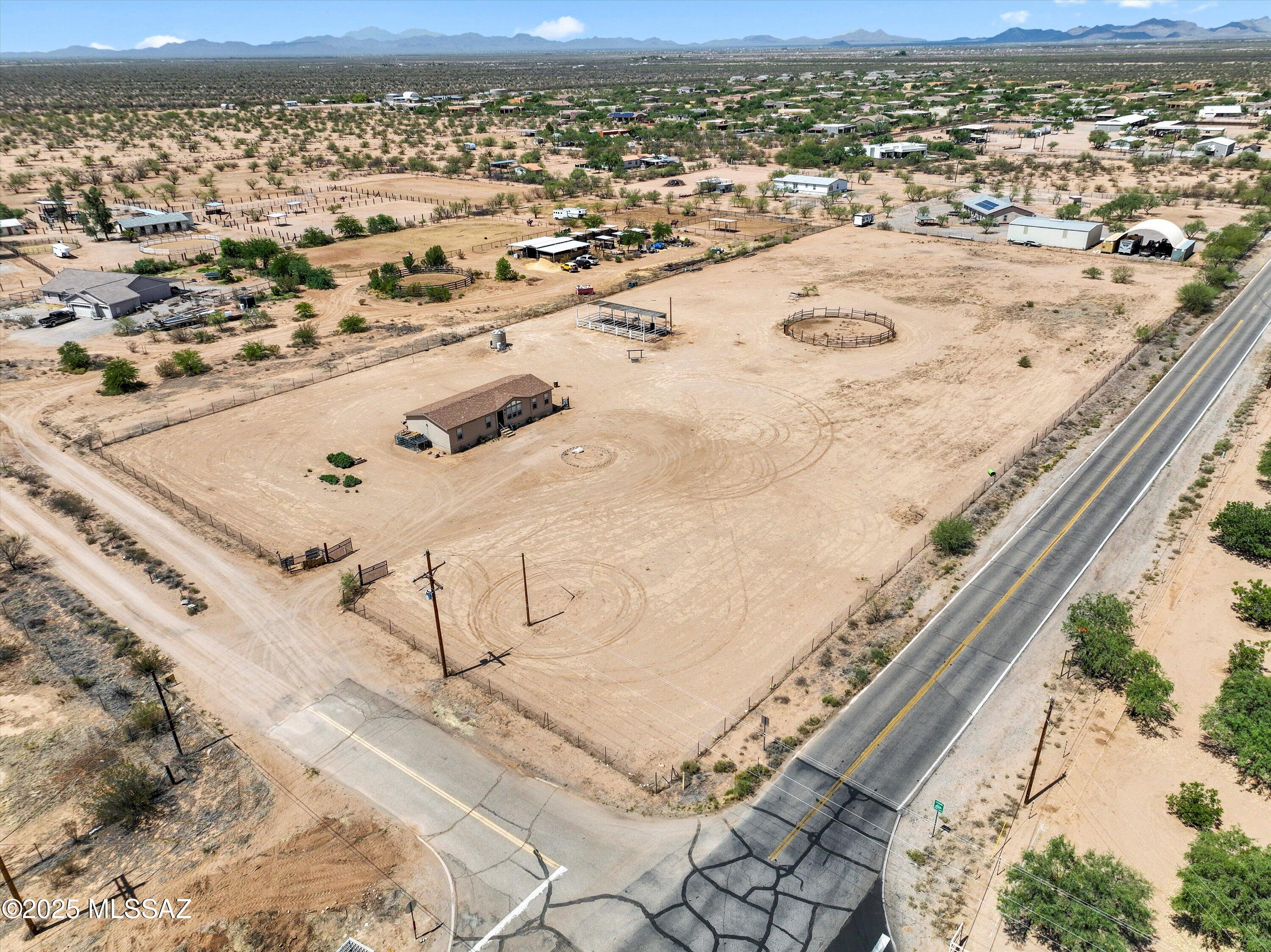 8755 North Sanders Road Tucson, AZ 85743 - Photo 23 of 33 Gallery Image 23